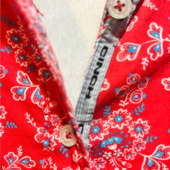 ♥️Cinch Red Floral Button Down Shirt - Picture 2 of 2